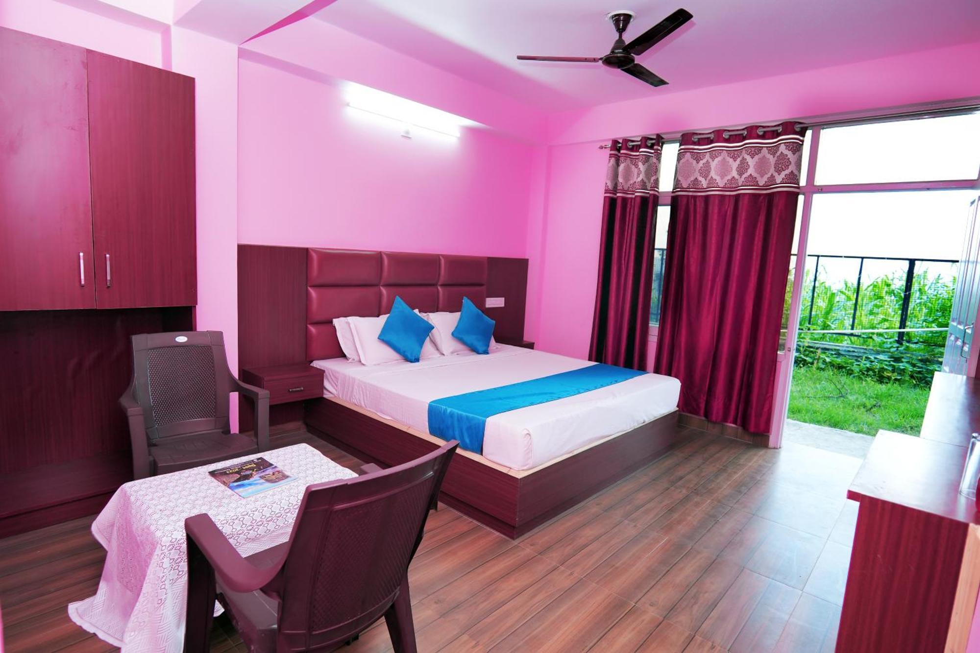 Shimla Hills Apartments 2Bhk Екстериор снимка